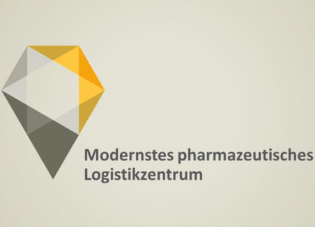 Auf grauem Grund steht der Schriftzug: Modernstes pharmazeutisches Logistikzentrum