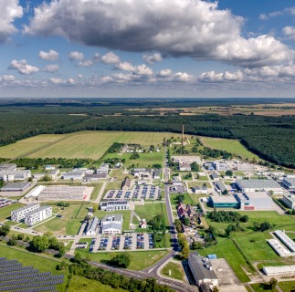 Ansicht des BioPharmaPark Dessau aus der Luft.